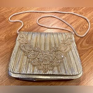 Vintage Whittall & Shon Gold Tone floral Cocktail Wedding bag